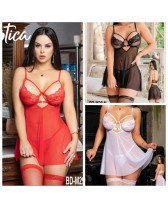 Babydoll de malla transparente con Bralette de encaje medio y tanga